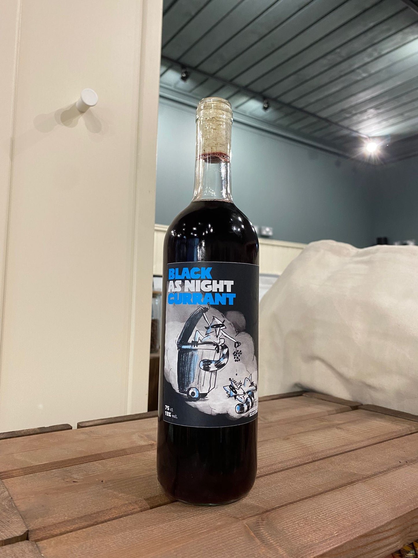 Two raccoons blackcurrant wine